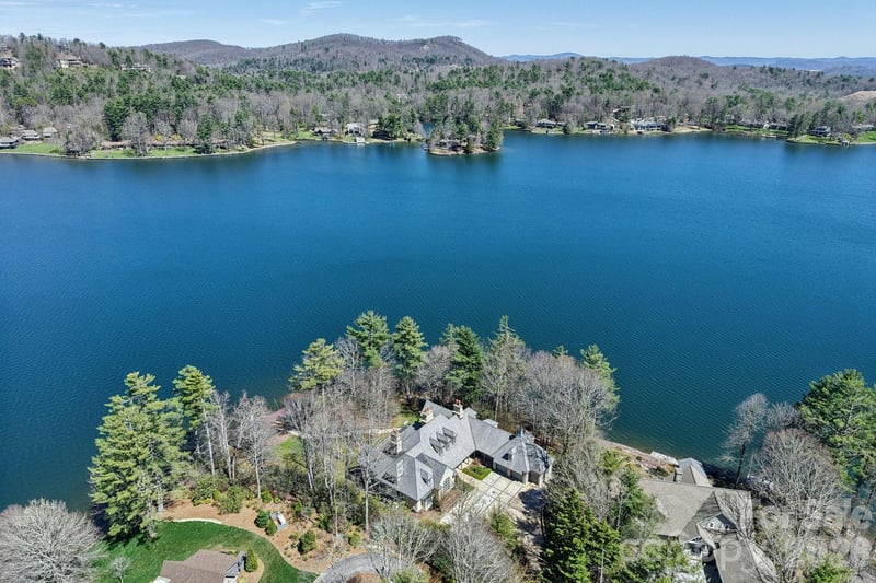 138 Indian Tc, Lake Toxaway, NC 28747