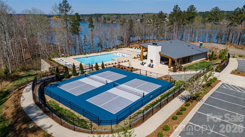 2221 Pikes Peak Rg, Connelly Springs, NC 28612