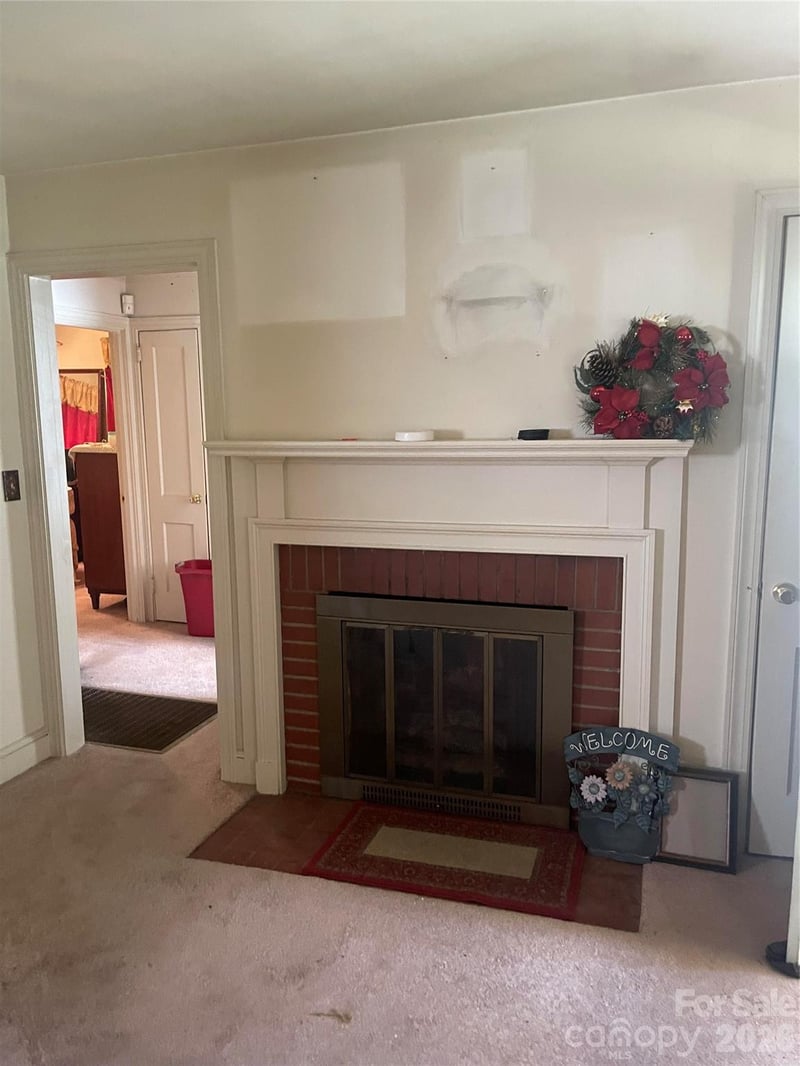 950 Cliff Rd, Asheboro, NC 27203