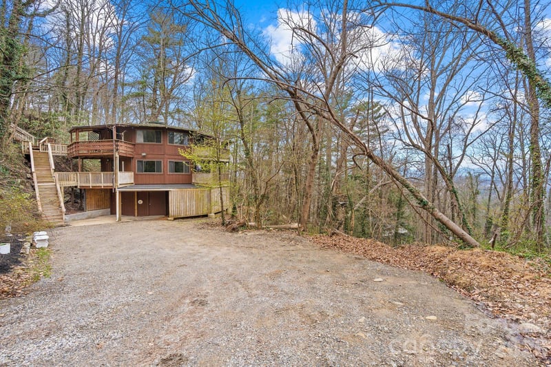 355 Sunset Dr, Asheville, NC 28804