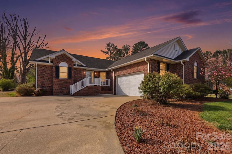 105 Stevens Rd, Salisbury, NC 28147