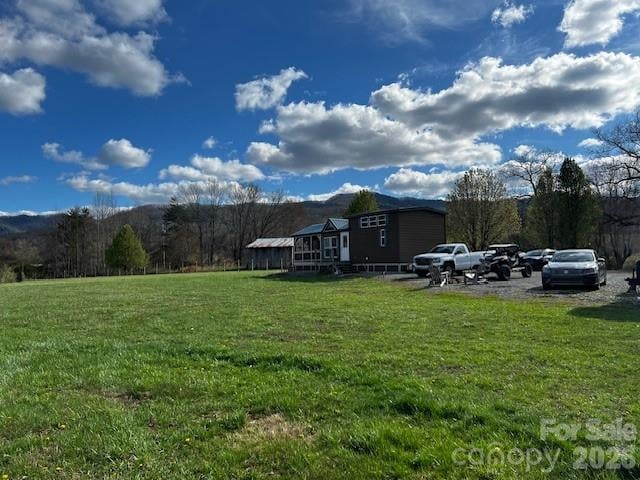 137 Cowboy Ln, Hot Springs, NC 28743