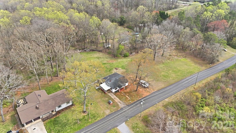 641 Central Dr, Statesville, NC 28677