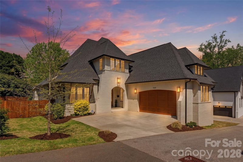 7005 Chateau Bordeaux Ln, Charlotte, NC 28270
