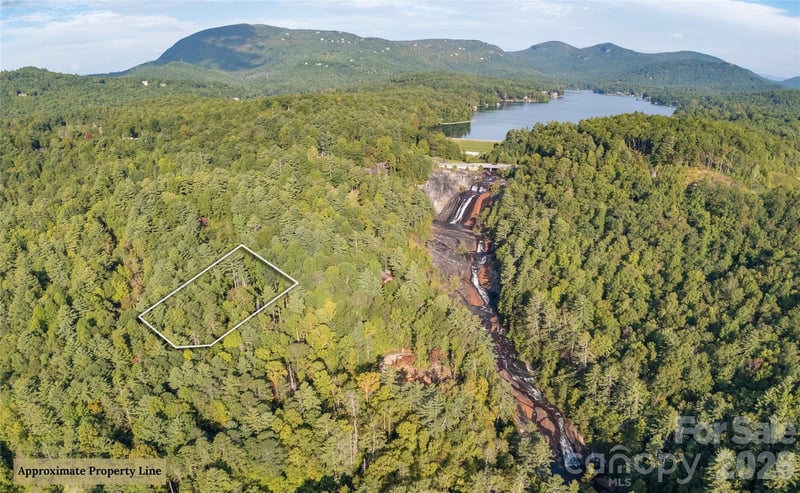 Lot 16 Toxaway Falls Dr, Lake Toxaway, NC 28747