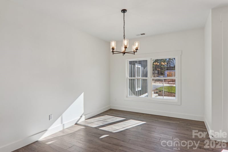 56 Haywood Park Dr, Hendersonville, NC 28791