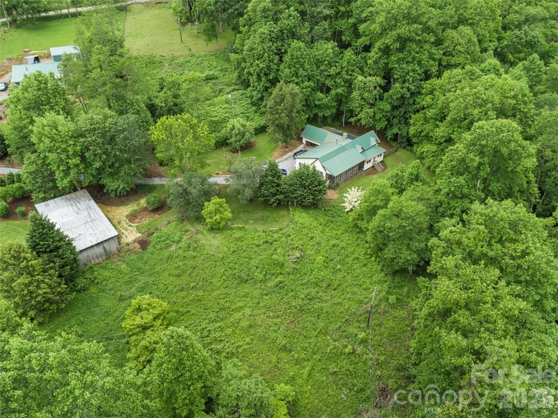 11820 State Highway 197 None, Burnsville, NC 28714