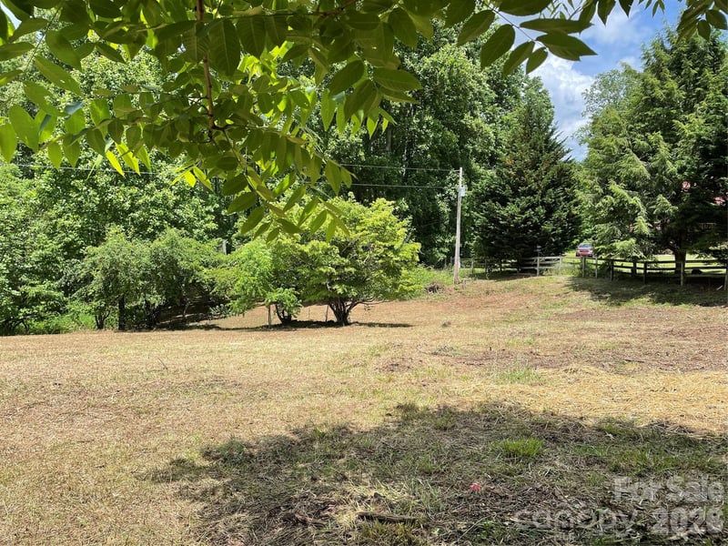 11820 State Highway 197 None, Burnsville, NC 28714