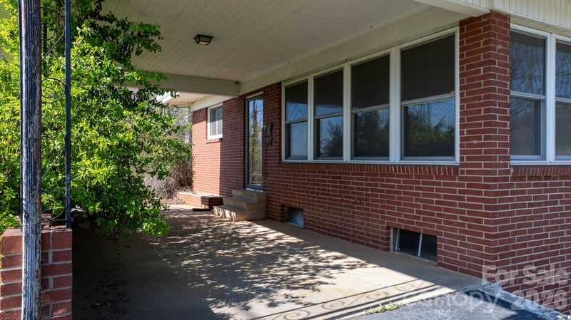 4914 Nc 10 Hw, Catawba, NC 28609