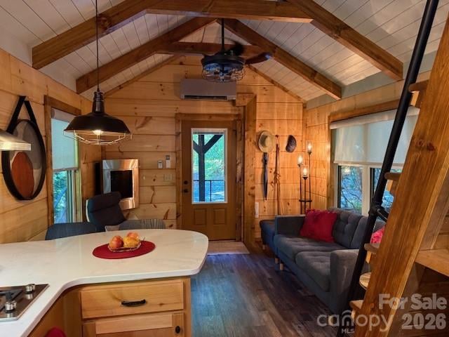 26 Cumberland Dr, Lake Toxaway, NC 28747