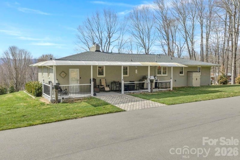 11974 Us Highway 421 Hw, Zionville, NC 28698