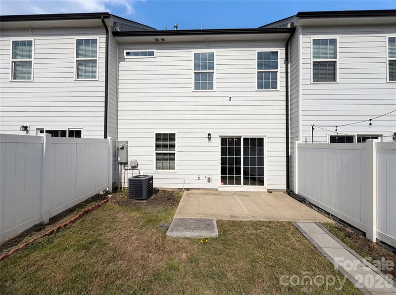 5073 Patton Dr, Gastonia, NC 28056