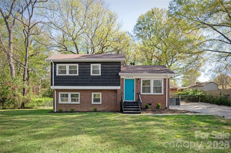 5412 Milhaven Ln, Charlotte, NC 28269