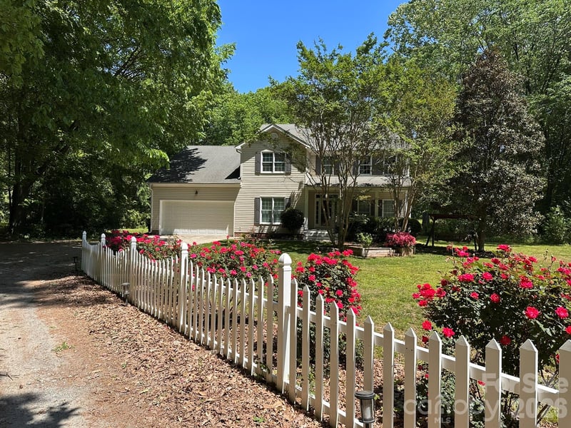 3506 Hayden Dr, Charlotte, NC 28269