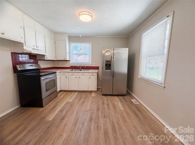 4402 Ginger Dr, Gastonia, NC 28056