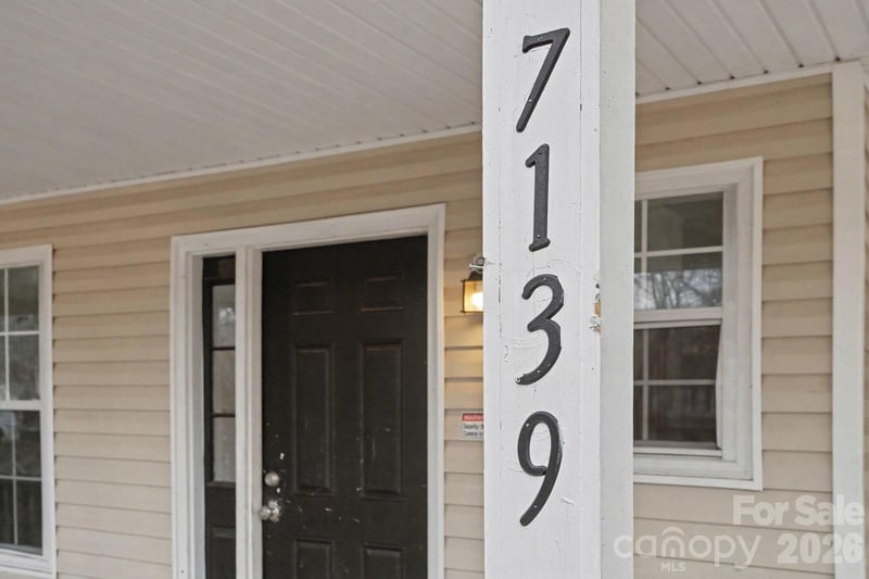 7139 Markway Dr, Charlotte, NC 28215