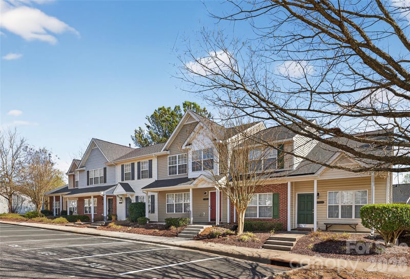 109 Delargy Cir, Mooresville, NC 28117