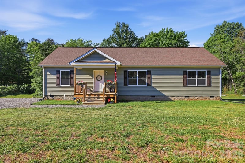 6591 George Hildebran School Rd, Hickory, NC 28602