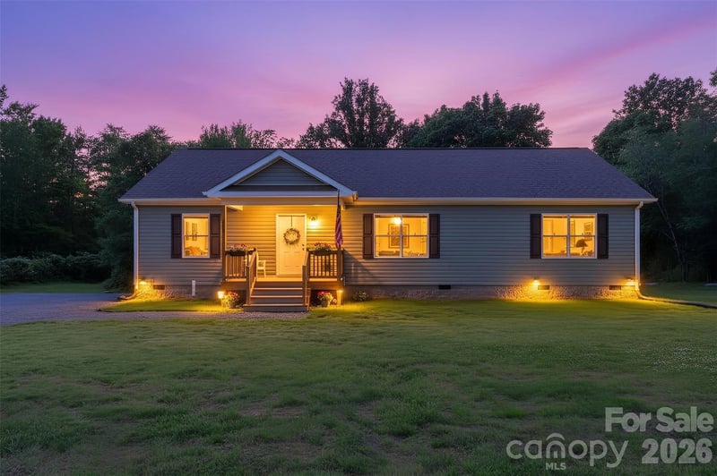 6591 George Hildebran School Rd, Hickory, NC 28602