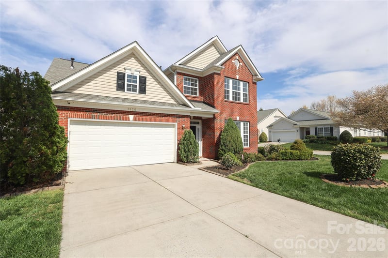 1026 Peridot Dr, Fort Mill, SC 29708