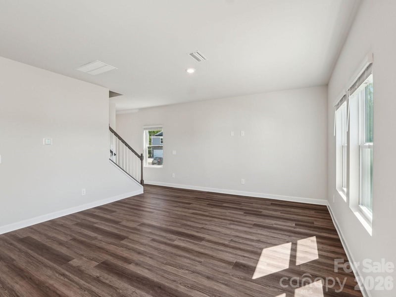 5507 Chambray Ct, Cherryville, NC 28021