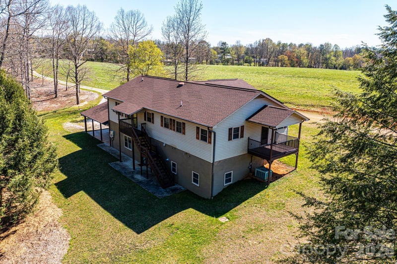 3855 Angelic Way, Lenoir, NC 28645