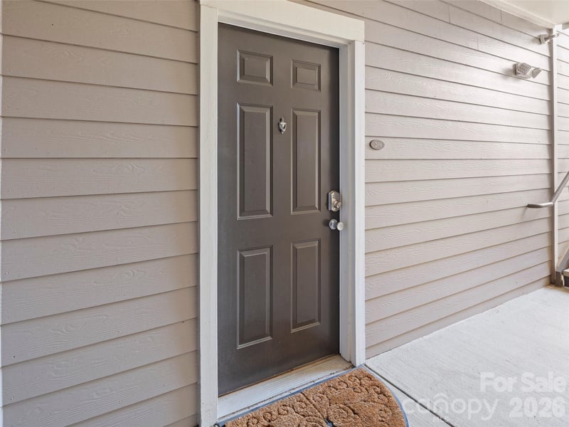 900 Vista Lake Dr #208, Candler, NC 28715