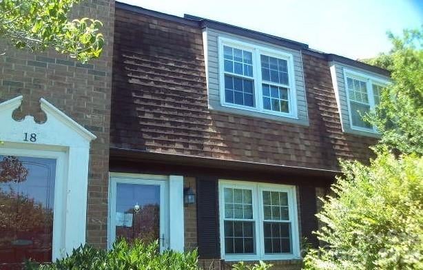 911 Nottingham Dr #19, Gastonia, NC 28054