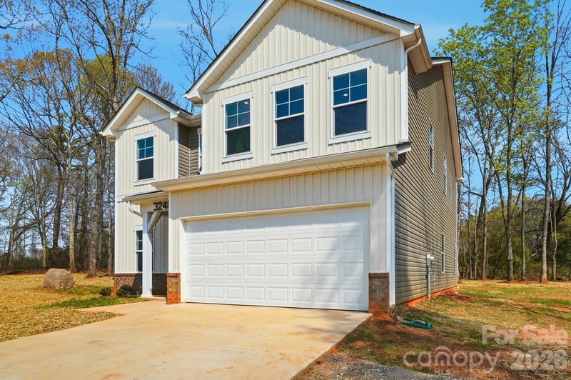 3248 Killian Rd, Lincolnton, NC 28092
