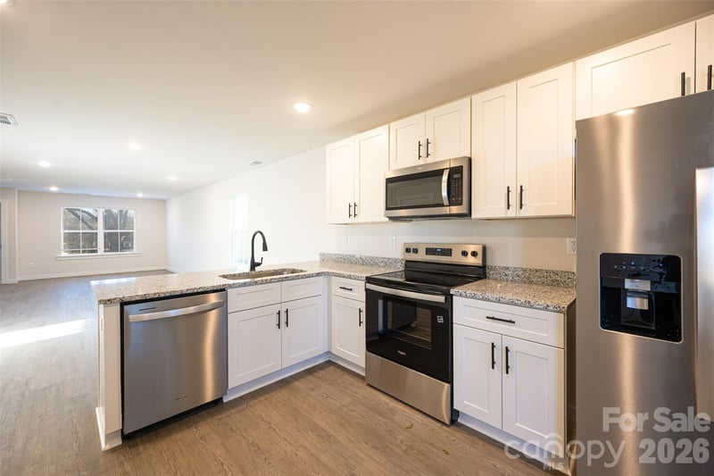424-426 2nd St, Hickory, NC 28602