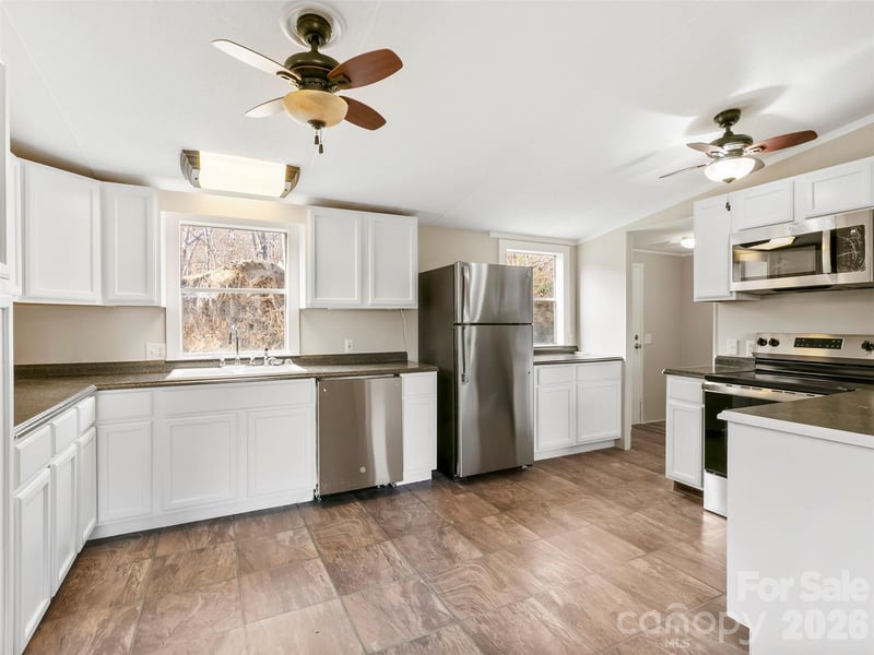 163 Connie Dr #27A, Fletcher, NC 28732