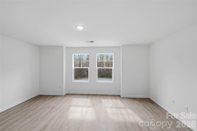 1325 Western Hills Ln, Vale, NC 28168