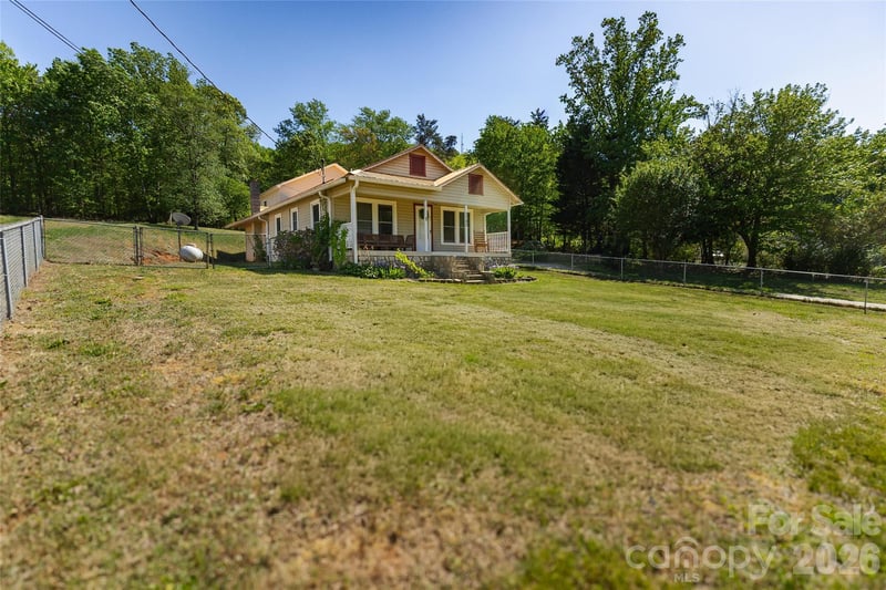 3780 Cook Rd, Valdese, NC 28690