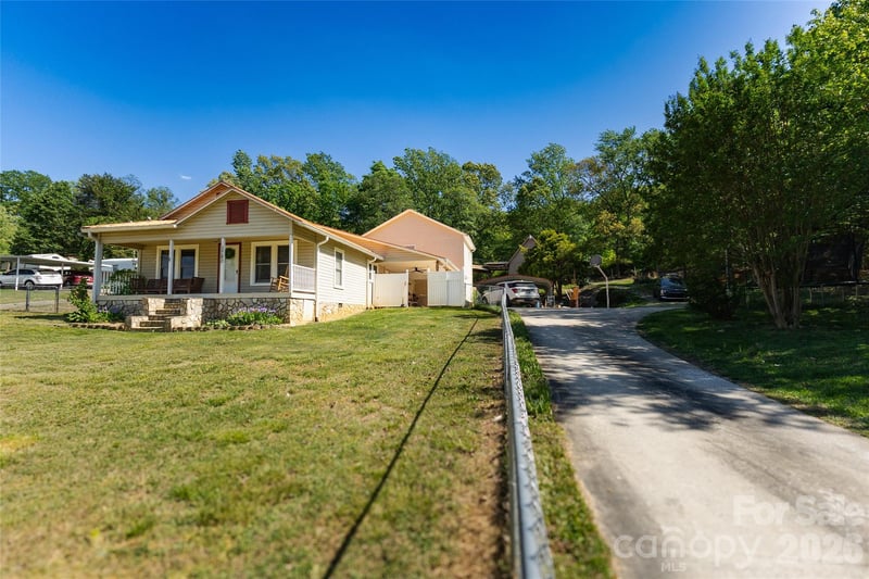 3780 Cook Rd, Valdese, NC 28690