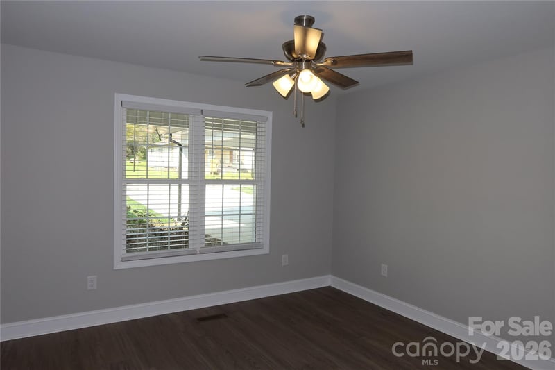 302 Boyd St #C, Maiden, NC 28650
