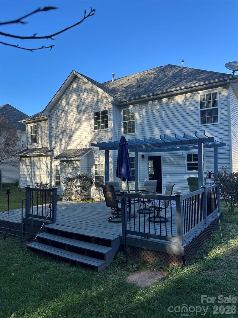 5207 Sunriver Rd, Gastonia, NC 28054