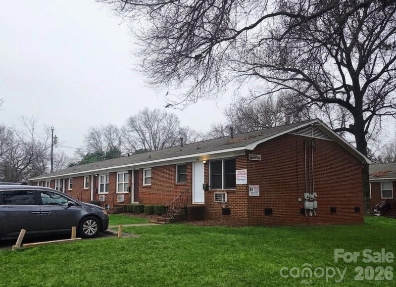 3500 Sharon Amity Rd, Charlotte, NC 28205