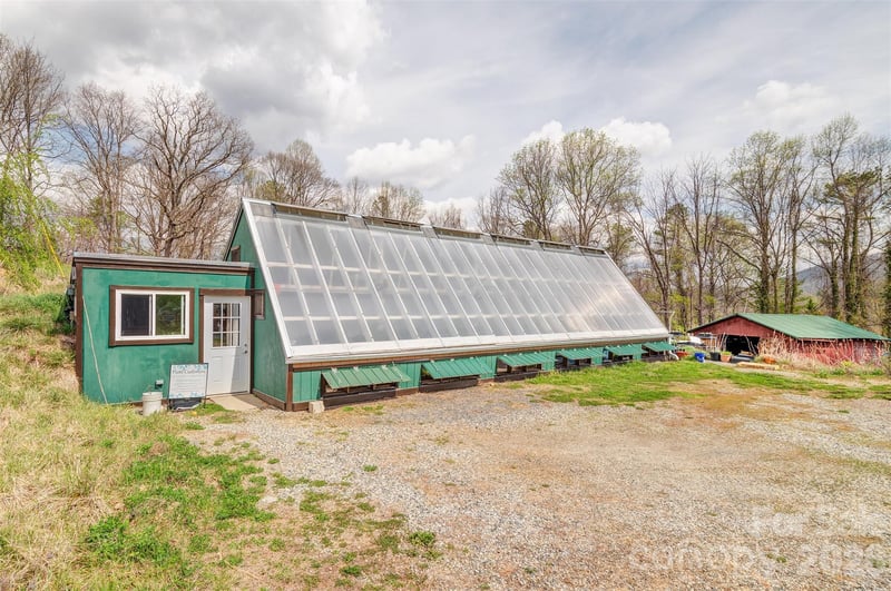 437 Onteora Blvd, Asheville, NC 28803