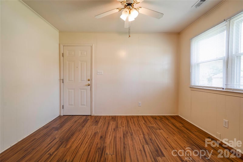 1904 Sulphur Springs Rd, Shelby, NC 28152