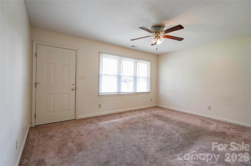 1904 Sulphur Springs Rd, Shelby, NC 28152
