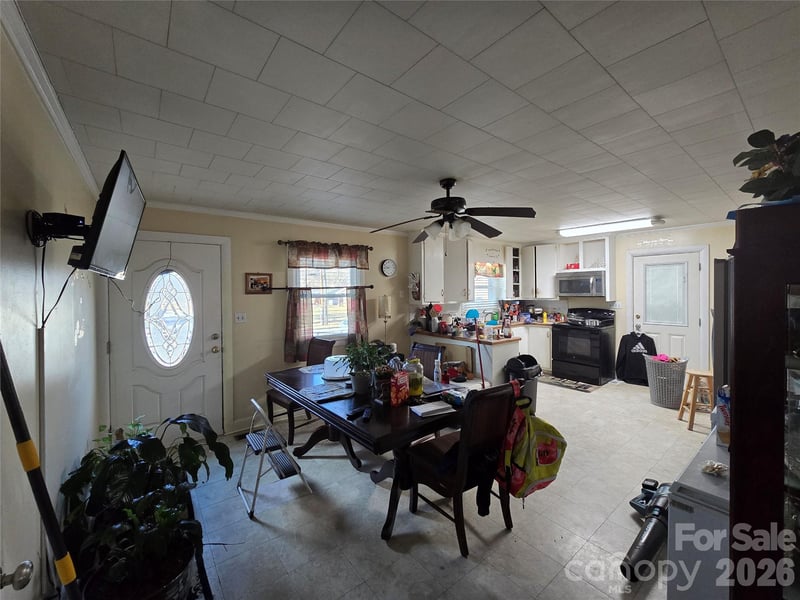 499 Raymond St, Mocksville, NC 27028