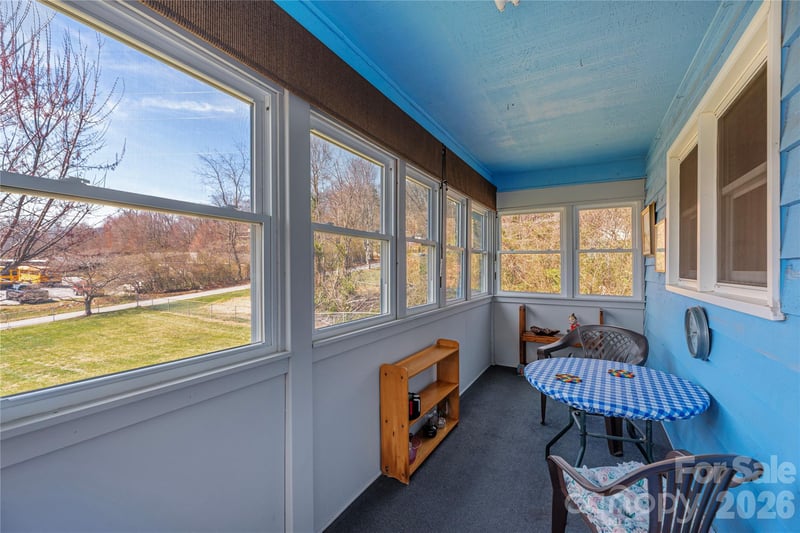 40 Warner Rd, Canton, NC 28716