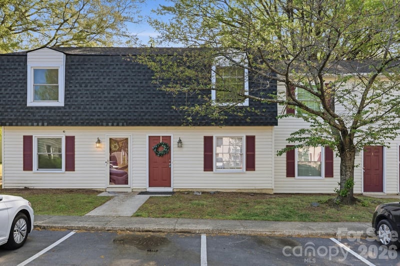 2220 Yorkhills Dr #2, Charlotte, NC 28217