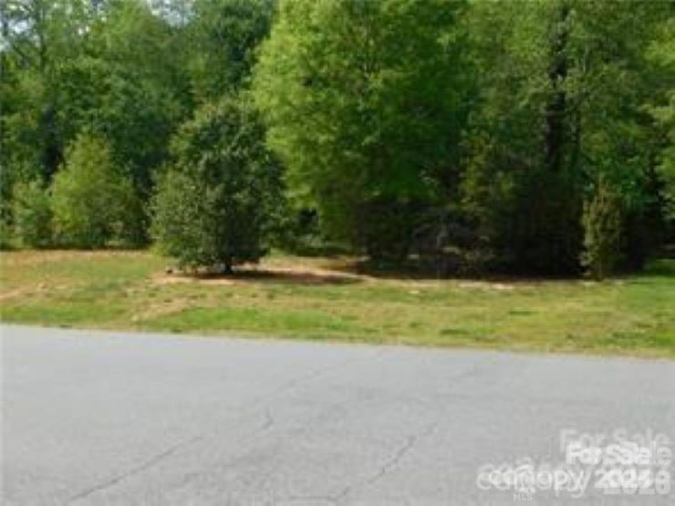 Maple Brook Dr, Denver, NC 28037