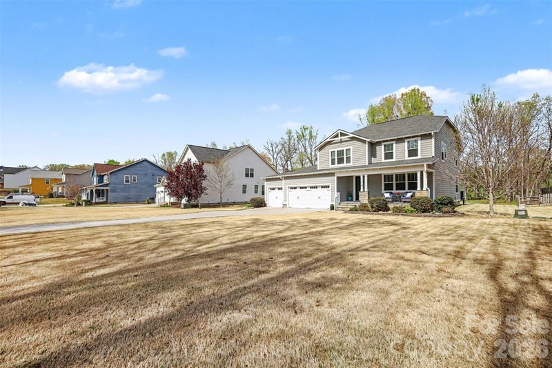174 Country Lake Dr, Mooresville, NC 28115