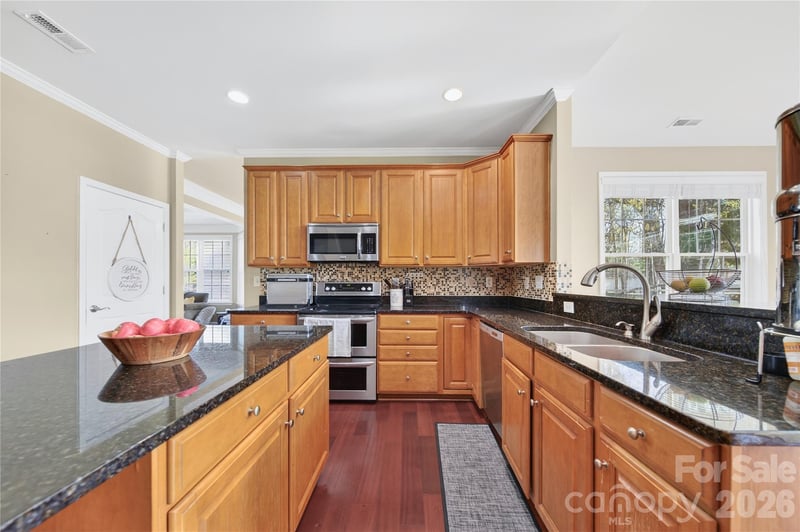 851 Brookdale Ln, Stanley, NC 28164