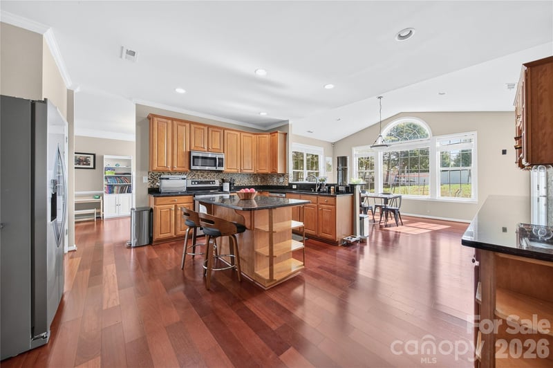 851 Brookdale Ln, Stanley, NC 28164