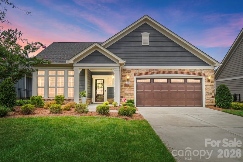 695 Poplar View Dr, Concord, NC 28027