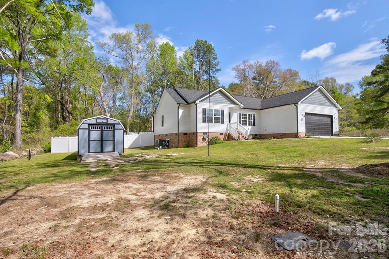 1254 Blairwood Ct, Lancaster, SC 29720
