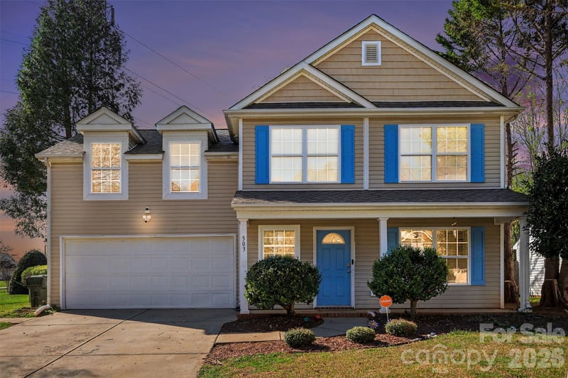 503 River View Dr, Lowell, NC 28098